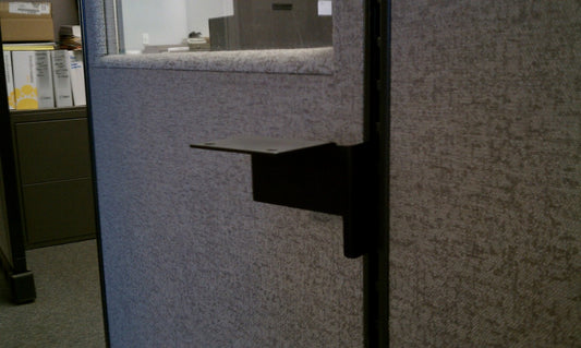 Steelcase Avenir Corner Worksurface Support Bracket (Pair)